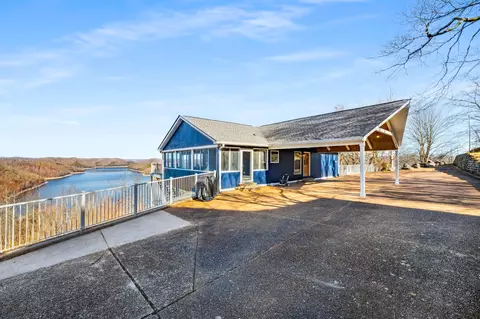 220 Gail Dr, Smithville, TN 37166