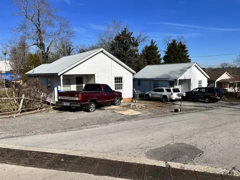 201 3rd Ave NE, Winchester, TN 37398