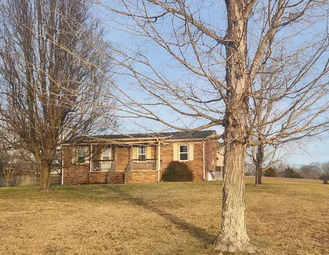 2101 Amber Meadows Rd, Cookeville, TN 38506