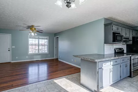 109 Phillip Dr, Springfield, TN 37172 photo 11