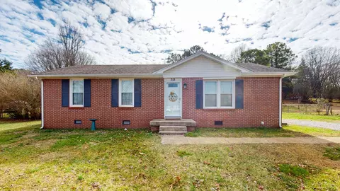 315 Thomas St, Lawrenceburg, TN 38464