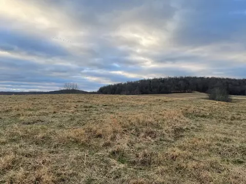 2 Cedar Bluff Rd, Lebanon, TN 37087