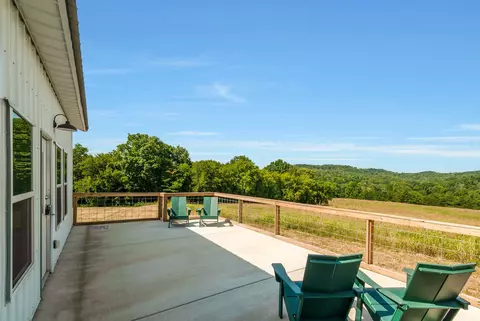 188 Red Oak Rd, Petersburg, TN 37144