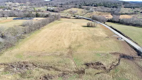 5 Templow Rd, Bethpage, TN 37022 photo 2