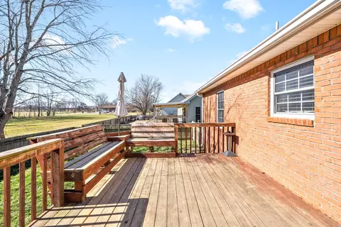 Exterior - 116 Foxrun, Springfield, TN 37172 photo 5 of 8