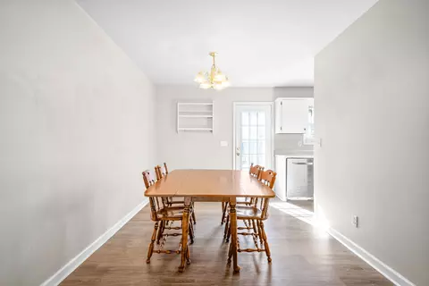 Dining - 116 Foxrun, Springfield, TN 37172 photo 2 of 2