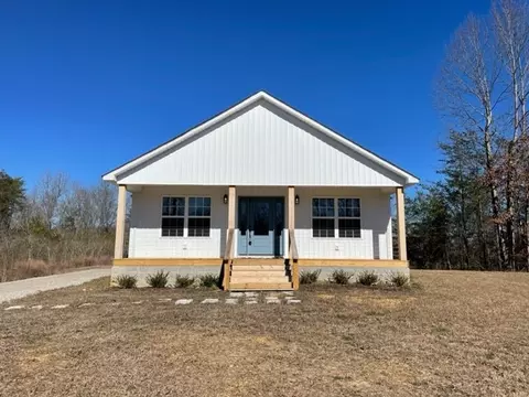 Exterior - 1937 Rogers Rd, Doyle, TN 38559 photo 5 of 6