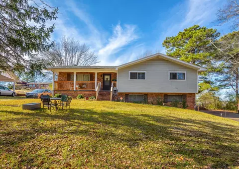 7828 Holiday Hills Cir, Chattanooga, TN 37416