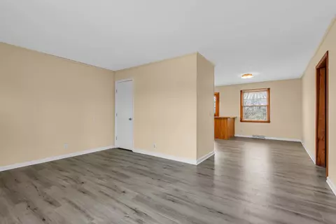 200 Meadow View Ln, Dickson, TN 37055 photo 8