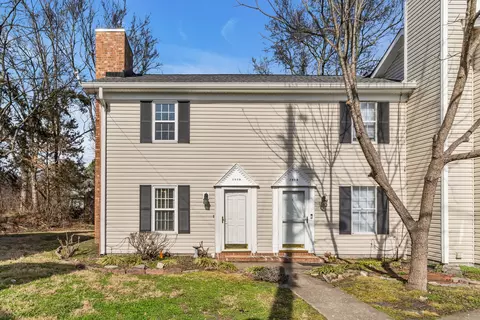 290 Donna Dr #A, Hendersonville, TN 37075