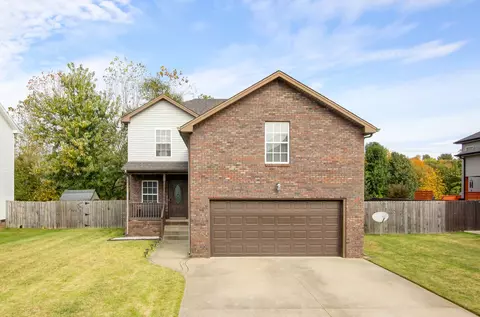 1321 Allmon Dr, Clarksville, TN 37042