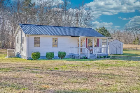538 Heady Rd, Sparta, TN 38583