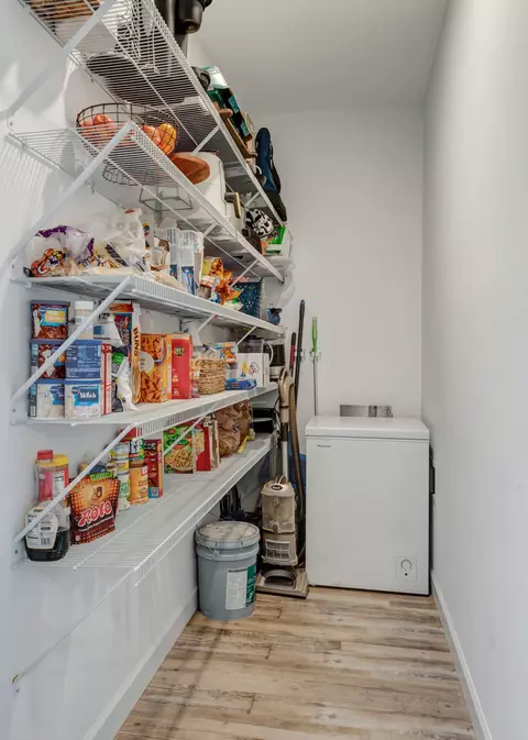Kitchen - 1045 Big Bartons Creek Rd, Dickson, TN 37055 photo 5 of 5