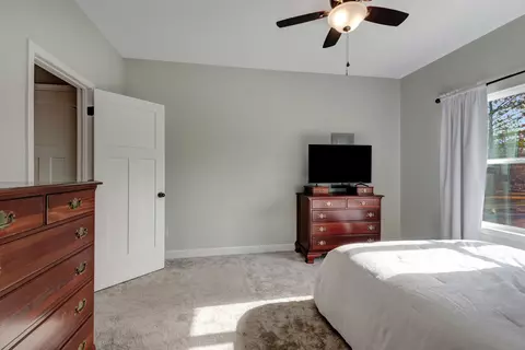 Bedroom - 1045 Big Bartons Creek Rd, Dickson, TN 37055 photo 3 of 5