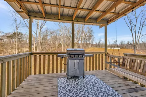 Exterior - 1045 Big Bartons Creek Rd, Dickson, TN 37055 photo 3 of 6