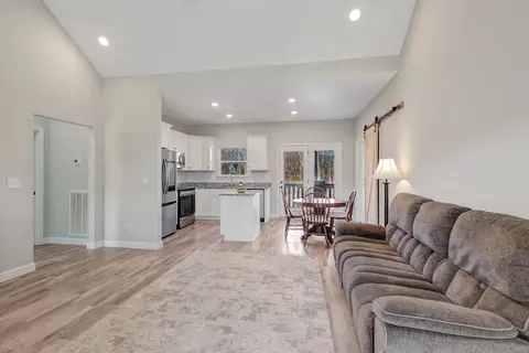 Living - 1045 Big Bartons Creek Rd, Dickson, TN 37055 photo 3 of 3