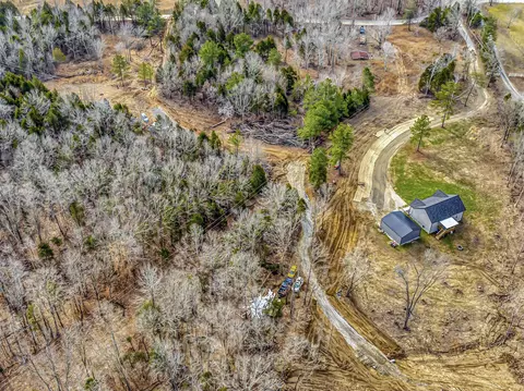 View/Area - 1045 Big Bartons Creek Rd, Dickson, TN 37055 photo 3 of 3