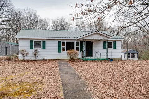 3524 Highway 100, Centerville, TN 37033