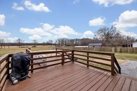 Exterior - 153 Spry Rd, Morrison, TN 37357 photo 3 of 7