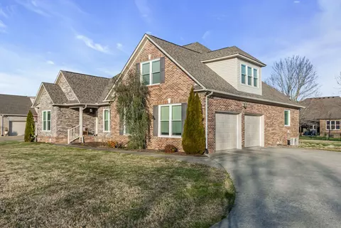 909 Harmony Way, Columbia, TN 38401