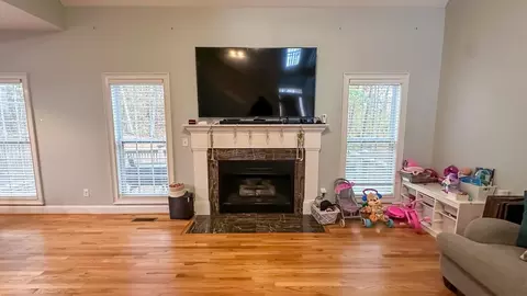 1016 Haven Dr, Dalton, GA 30721 photo 5