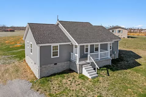 380 Webb Ln, Smithville, TN 37166