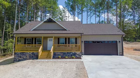 3272 NE Crow Rd, Dalton, GA 30721