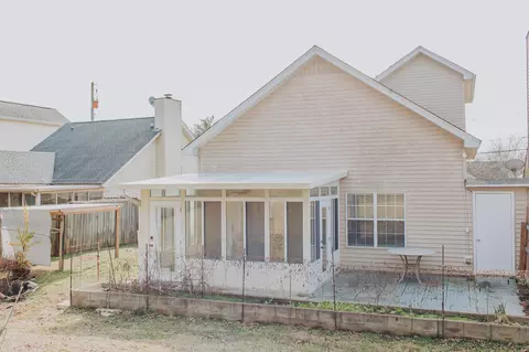 Exterior - 1411 Apache Ln, Madison, TN 37115 photo 7 of 9