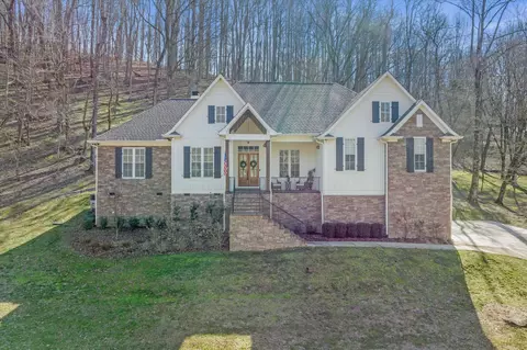 118 Baymont Dr, Lancaster, TN 38569