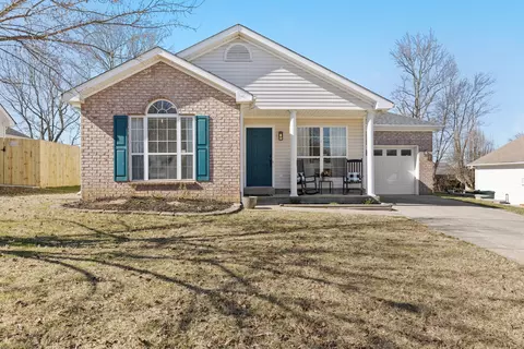 203 Williamsburg Dr, White House, TN 37188