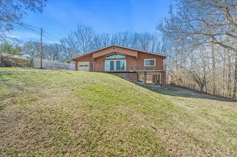 8680 Holmes Creek Rd, Smithville, TN 37166