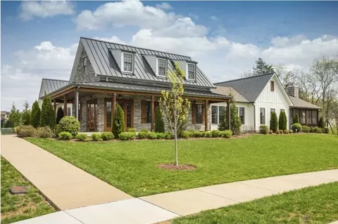 184 Cavalcade Loop, Gallatin, TN 37066 photo 2
