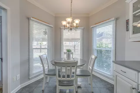 Dining - 2911 Apache Moon Ter, Murfreesboro, TN 37127 photo 3 of 3