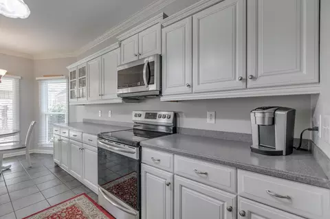 Kitchen - 2911 Apache Moon Ter, Murfreesboro, TN 37127 photo 2 of 5