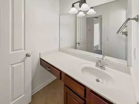 Bath - 1025 Hemlock Dr, Spring Hill, TN 37174 photo 5 of 5