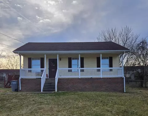 1005 Bush Ave, Oak Grove, KY 42262
