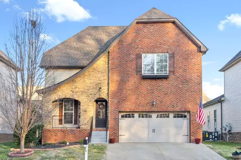 254 Turnberry Cir, Clarksville, TN 37043