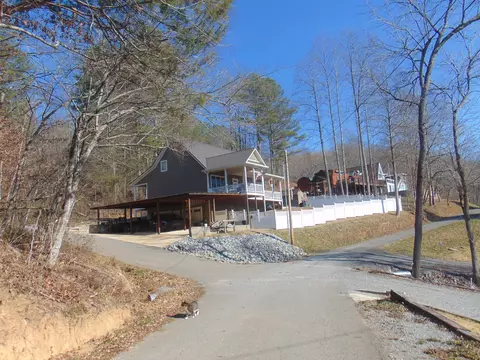 411 Hasty Hollow Rd, Lynchburg, TN 37352