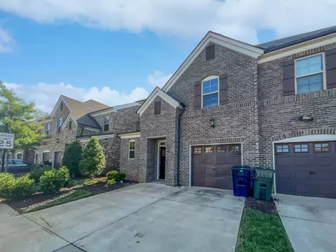 3025 Defilade Dr, Murfreesboro, TN 37128