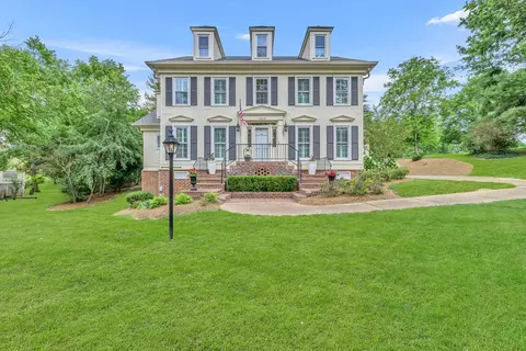 9463 Chesapeake Dr, Brentwood, TN 37027