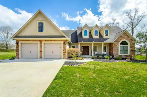 71 Mason Ln, Fort Oglethorpe, GA 30742