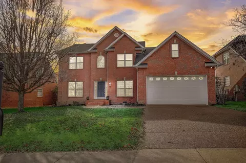 115 Fieldcrest Cir, Hendersonville, TN 37075