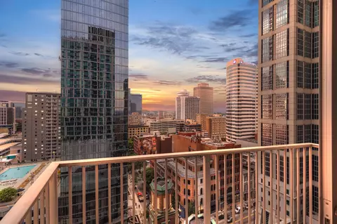 415 Church St #1604, Nashville, TN 37219