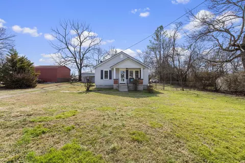 404 Greenwood Ave, Shelbyville, TN 37160