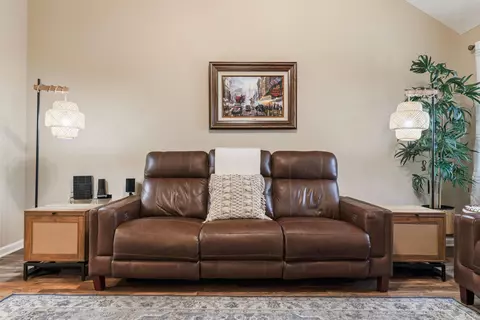 Living - 4331 Prometheus Way, Murfreesboro, TN 37128 photo 8 of 12