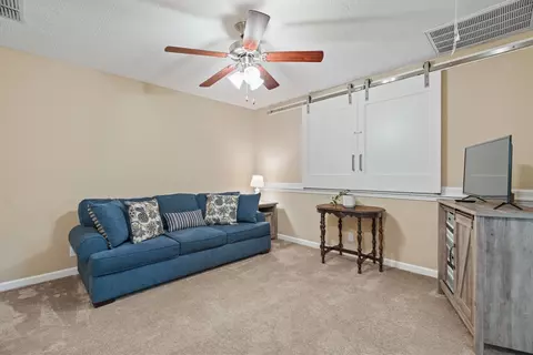 Living - 4331 Prometheus Way, Murfreesboro, TN 37128 photo 11 of 12