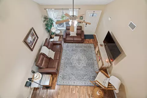 Living - 4331 Prometheus Way, Murfreesboro, TN 37128 photo 12 of 12