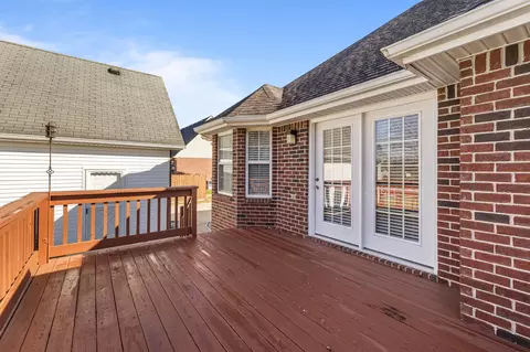 Exterior - 7403 Catherine St, Murfreesboro, TN 37129 photo 9 of 18