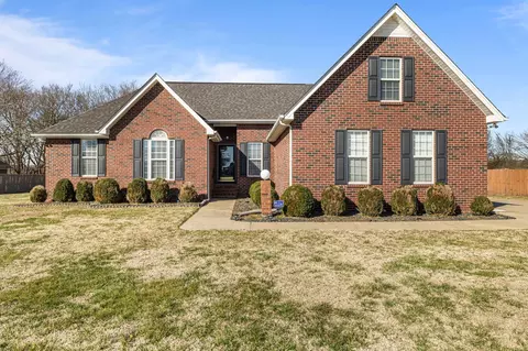 Exterior - 7403 Catherine St, Murfreesboro, TN 37129 photo 6 of 18