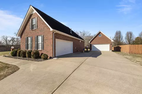 Exterior - 7403 Catherine St, Murfreesboro, TN 37129 photo 12 of 18